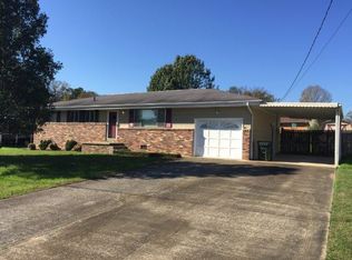 88 McOtis Dr, Fort Oglethorpe, GA 30742