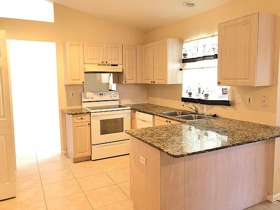 5th image of 6507 NW Chugwater Circle
