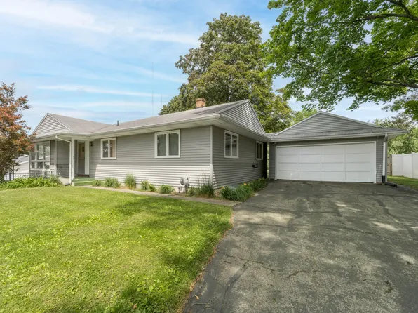 4092 Saratoga Ave, Kalamazoo, MI 49048