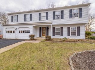 19 Concord Cir, Howell, NJ 07731