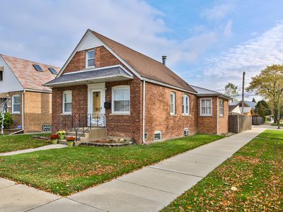 3801 N Oleander Ave, Chicago, IL, 60634