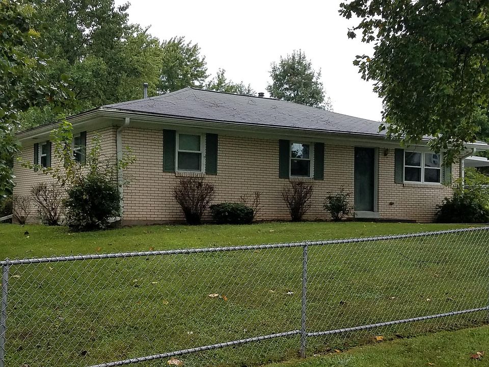 1st image of 63 Spruce Dr