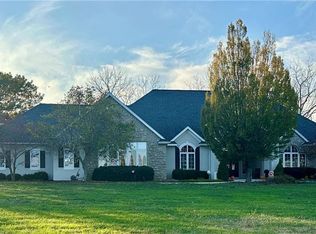 10520 Massey Rd, Mound City, KS 66056