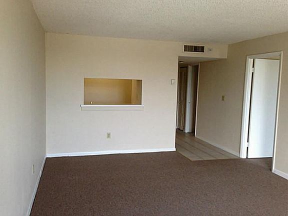 3rd image of 494 NW 165th St APT C407