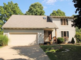176 Southpark Dr, Wadsworth, OH 44281