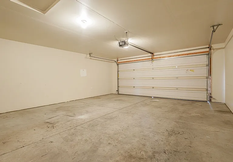 428 1/2 Keener St — Photo 5