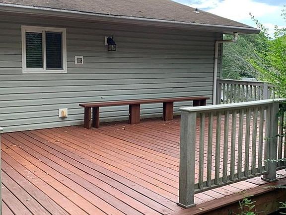 Deck with built-in bench