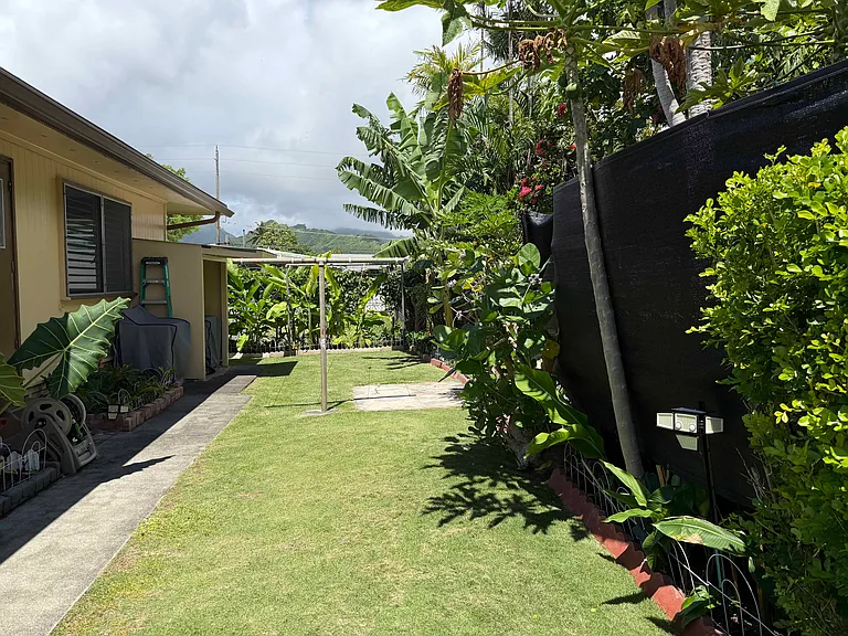 448 Ulupaina St — Photo 15