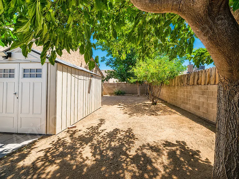 3425 N Yuma St — Photo 25