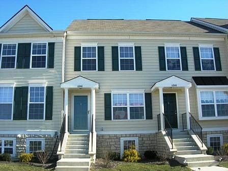 Enjoy the amenities of a Lifestyle Community!