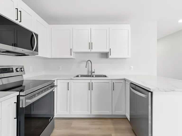 286 Maccoun St #286 — Photo 7
