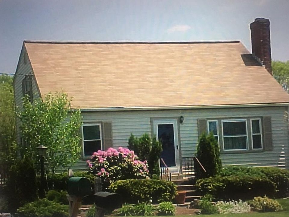 1st image of 590 West St