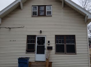 2120 Sanford St #2, Muskegon, MI 49444