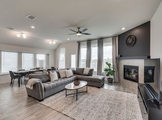 721 Mercy St, Forney, TX 75126