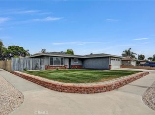 16410 Fontlee Ln, Fontana, CA 92335