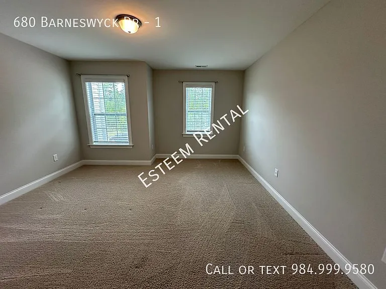 680 Barneswyck Dr #1 — Photo 27