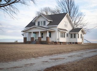 25995 530th St, Walnut, IA 51577