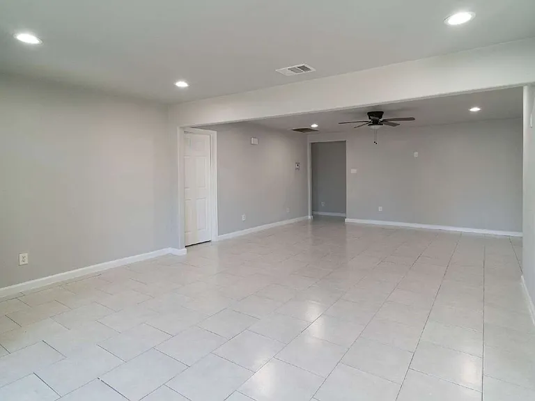 11623 Rowan Ln — Photo 5