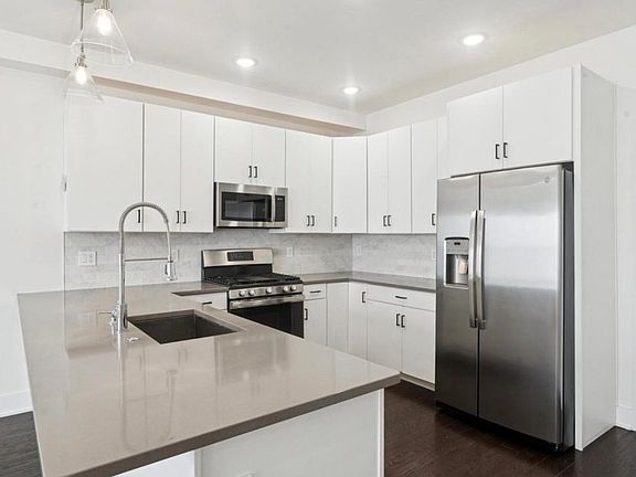 5th image of 518 W Montgomery Ave #5