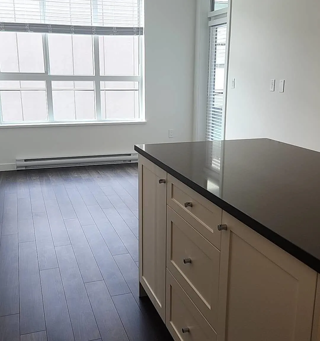 2 bed, 630 sqft, $1,800 — Photo 3
