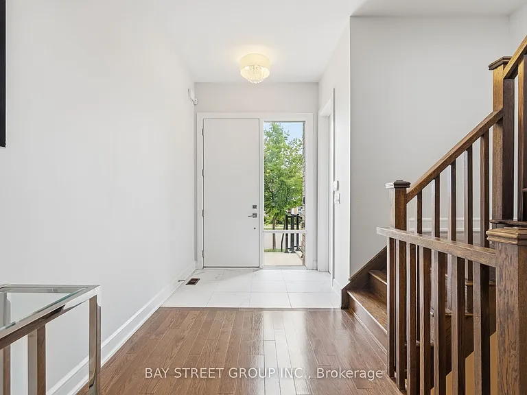 16 Farrell Rd — Photo 3