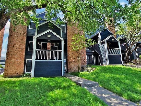2nd image of 1113 Banister Ln APT 225