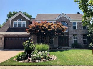 22039 Woodfield Trl, Strongsville, OH 44149
