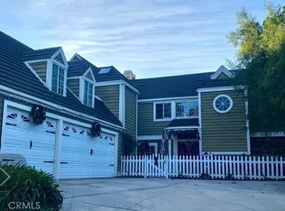 221 S Summertree Rd, Anaheim, CA 92807