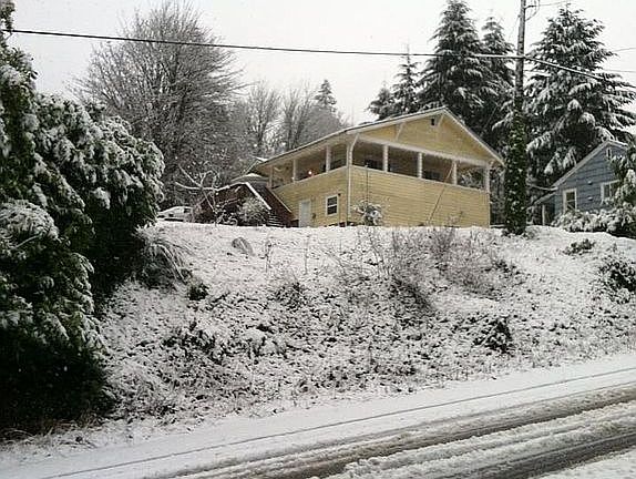 Winter from street