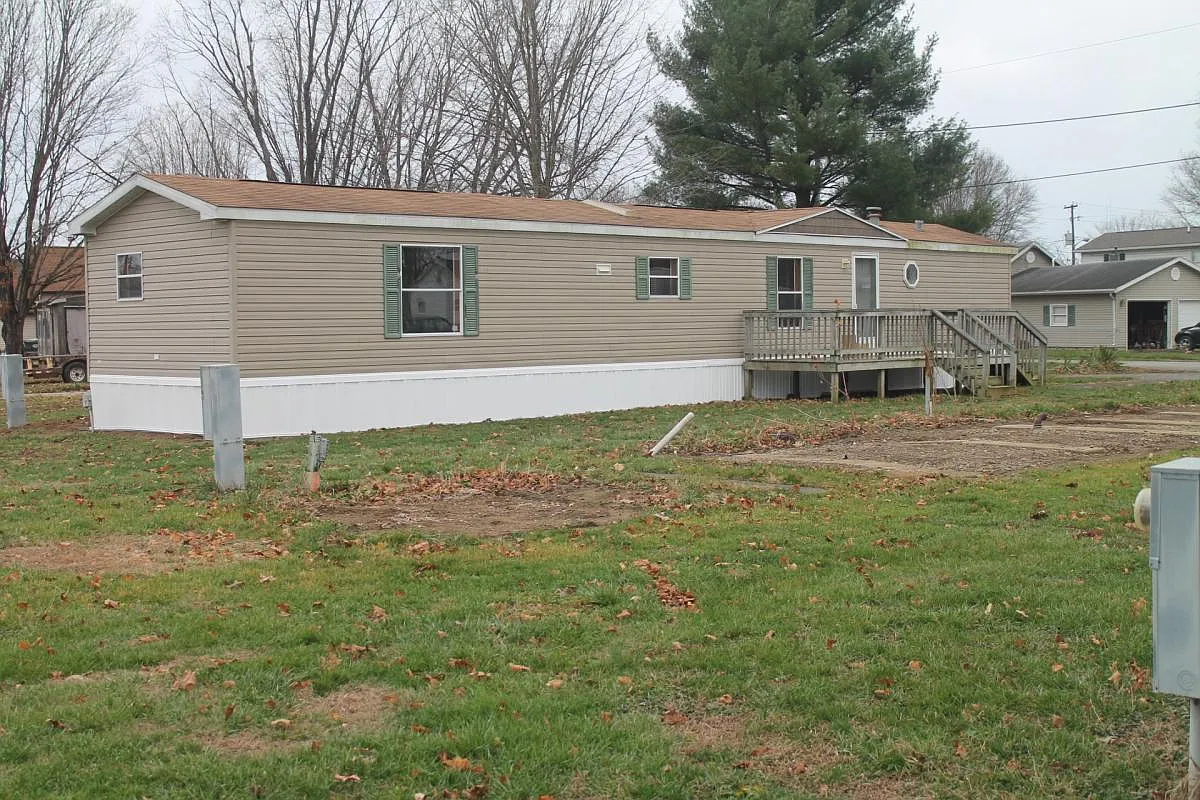 329 Smith Ln photo 1