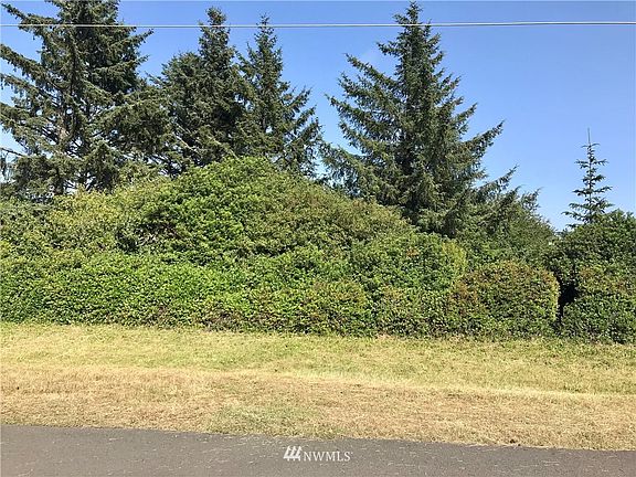 3rd image of 456 Pt Brown Avenue NE