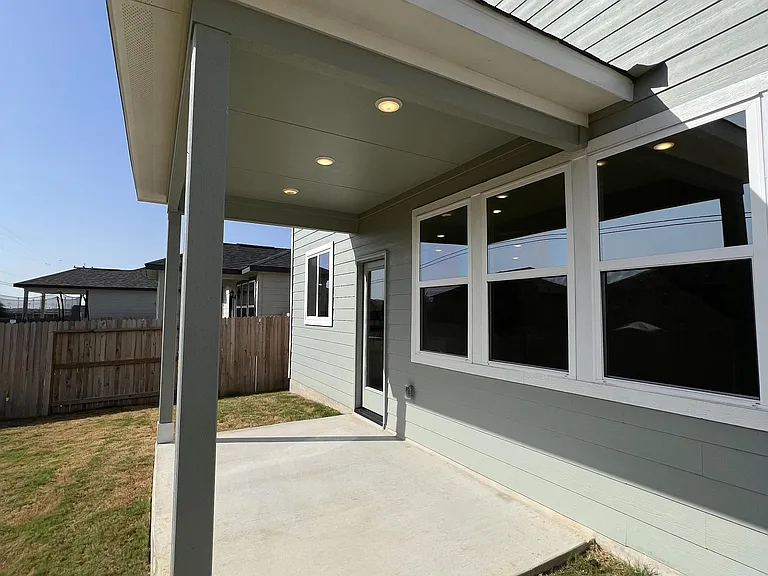 16630 Daylight Ln — Photo 46