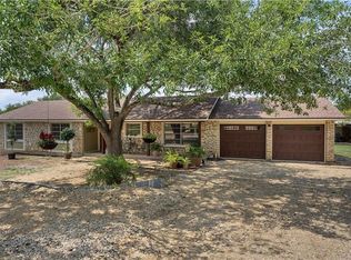 611 Valley View West Rd, San Marcos, TX 78666