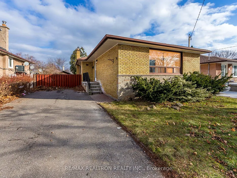 70 Clementine Sq #BSMNT