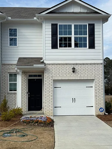 2 Sweetspire Dr Photo 1