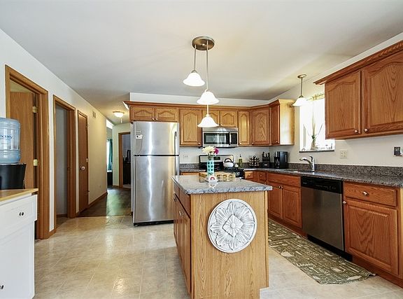 4th image of 3045 Crescenzo Dr