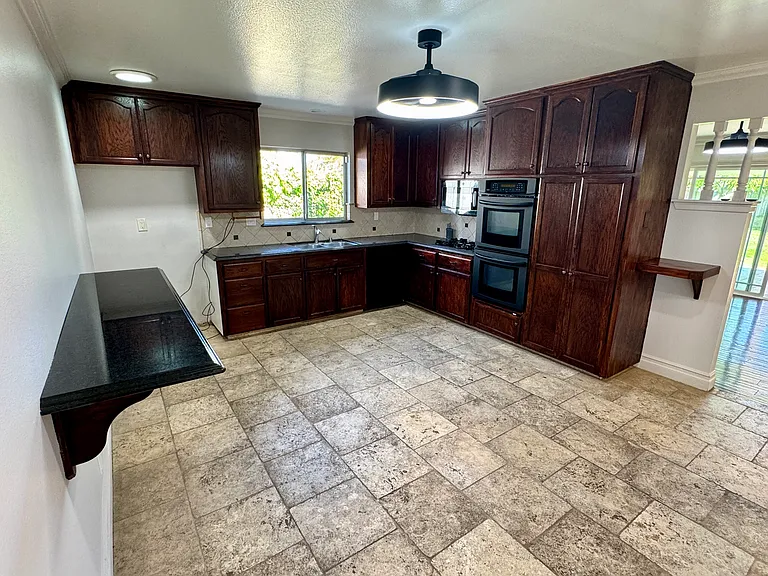 8592 La Casita Ave — Photo 3