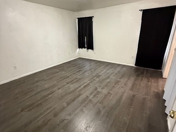 3rd image of 34598 Camino Real