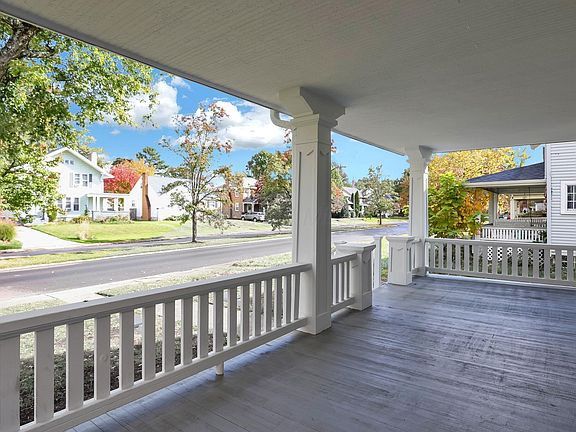 2nd image of 78 Glenwood Blvd