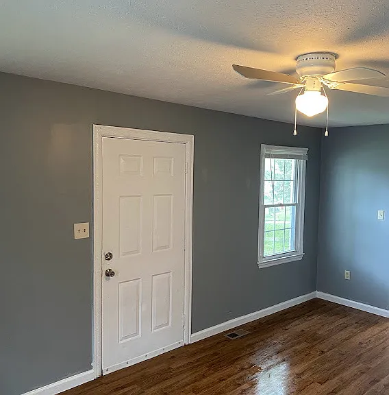 928 Vivian Ave — Photo 7