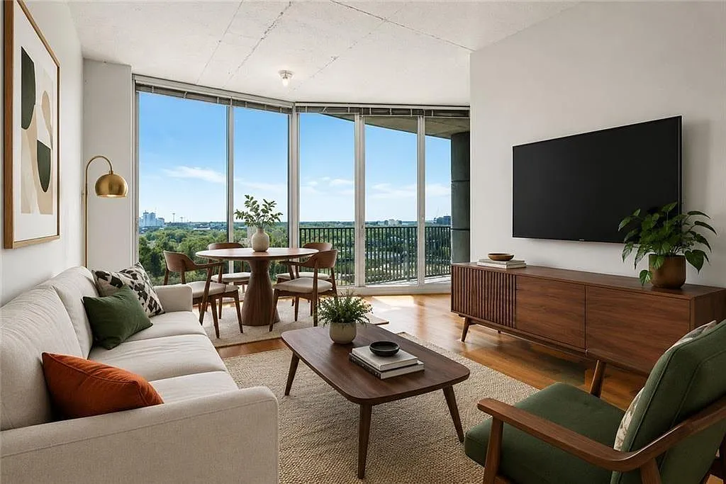 1 bed, 1.0 bath, 832 sqft, $2,000 — Photo 3