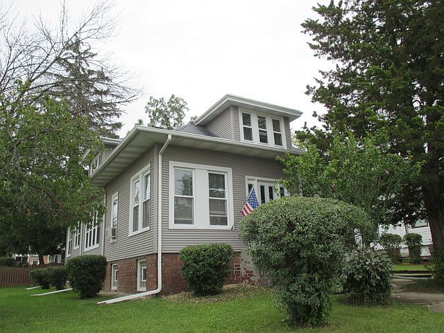 1st image of 530 Fairbanks Ave
