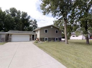 4189 11th Ave SE, Willmar, MN 56201