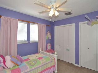 1007 Glacier Hill Dr, Houston, TX 77077