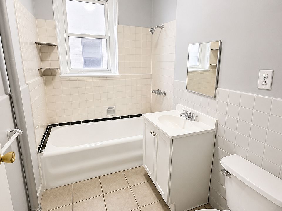 2nd image of 160 Ellis Ave #507A
