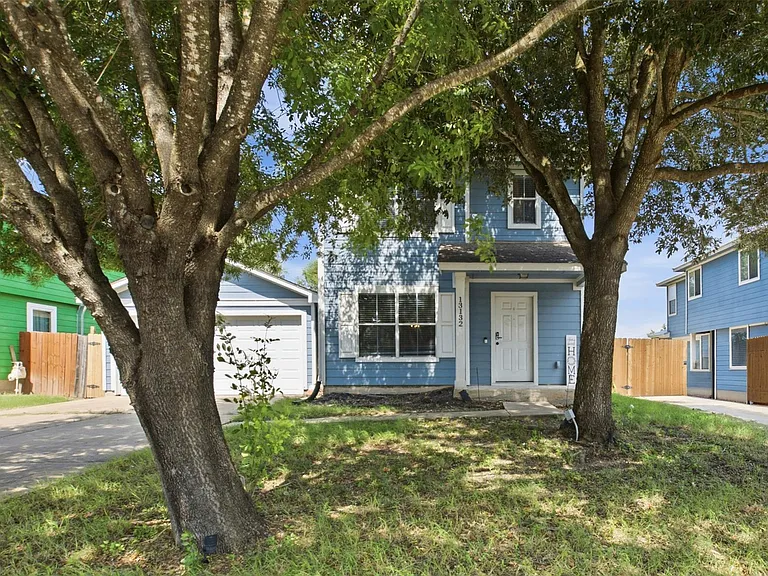 13132 Briarcreek Loop — Photo 1