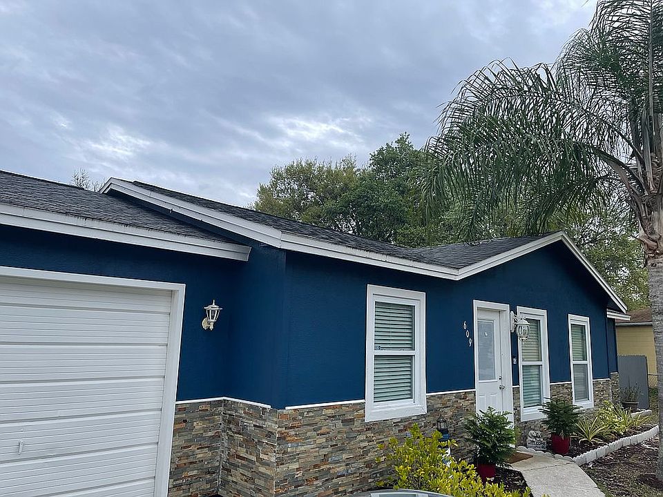 1st image of 609 Escondido Ct