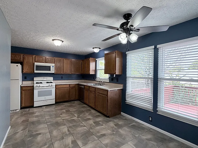 5328 Cherry Bud Ct — Photo 6