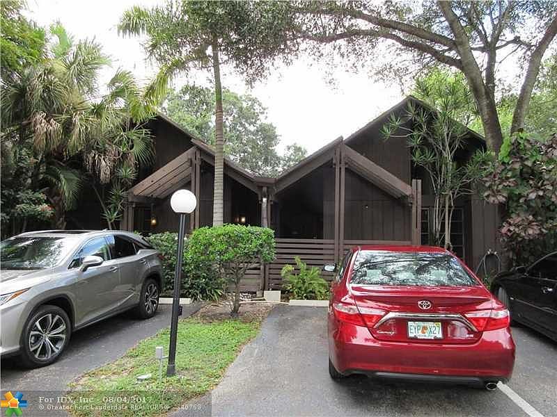 1st image of 509 N University Dr #6