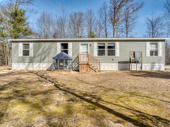 21628 Chanterelle, Morley, MI 49336